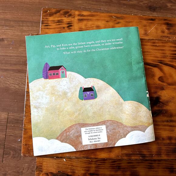 Vintage 1996 Country Angel Christmas Paperback Book - Picture 7 of 8